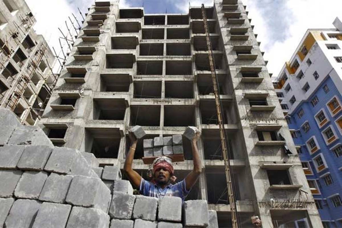 Reiterate ‘buy’ on Embassy REIT, Oberoi Realty, DLF