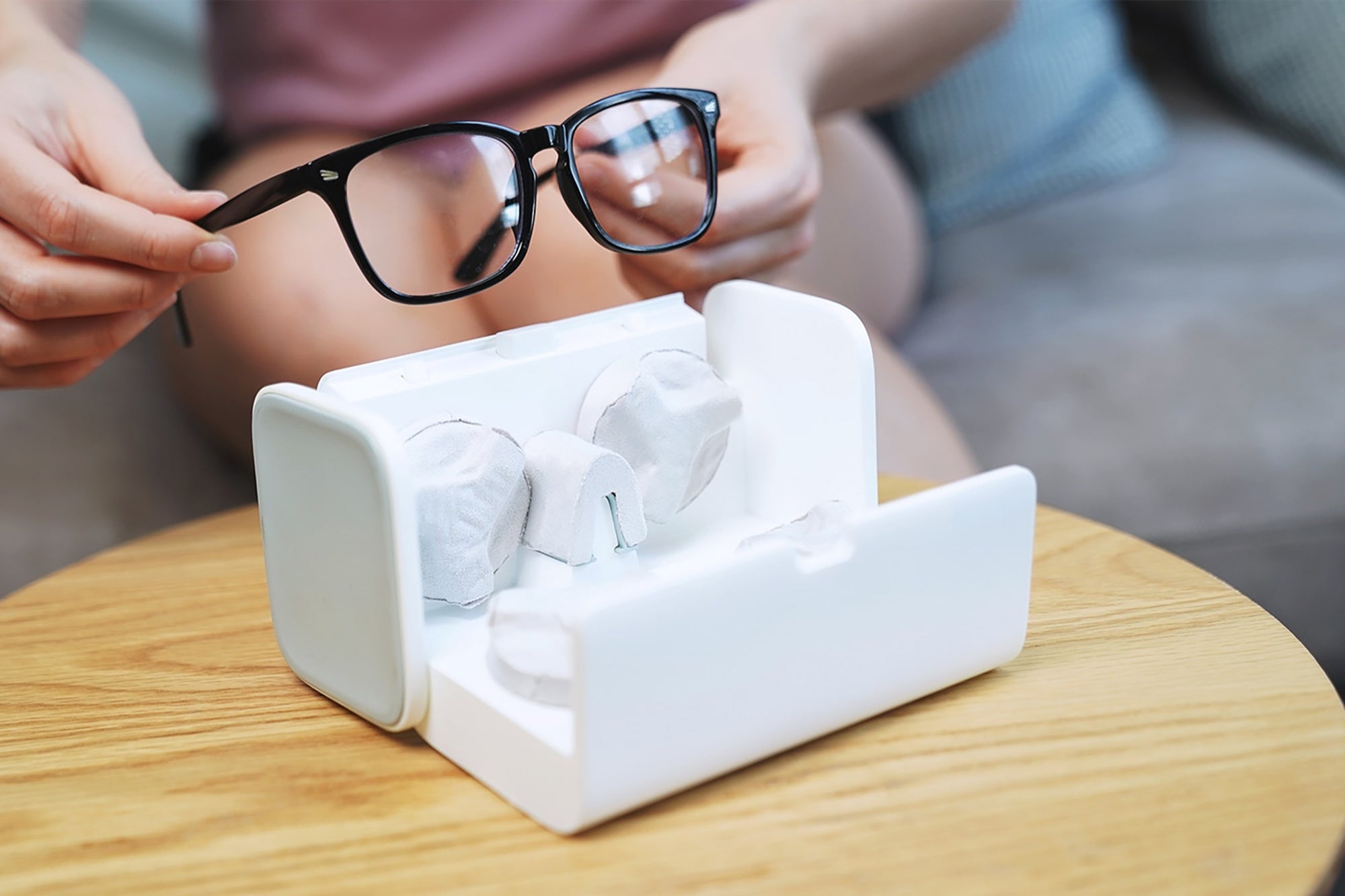 LensHD Is the Automatic Glasses Cleaner You've Been Waiting For