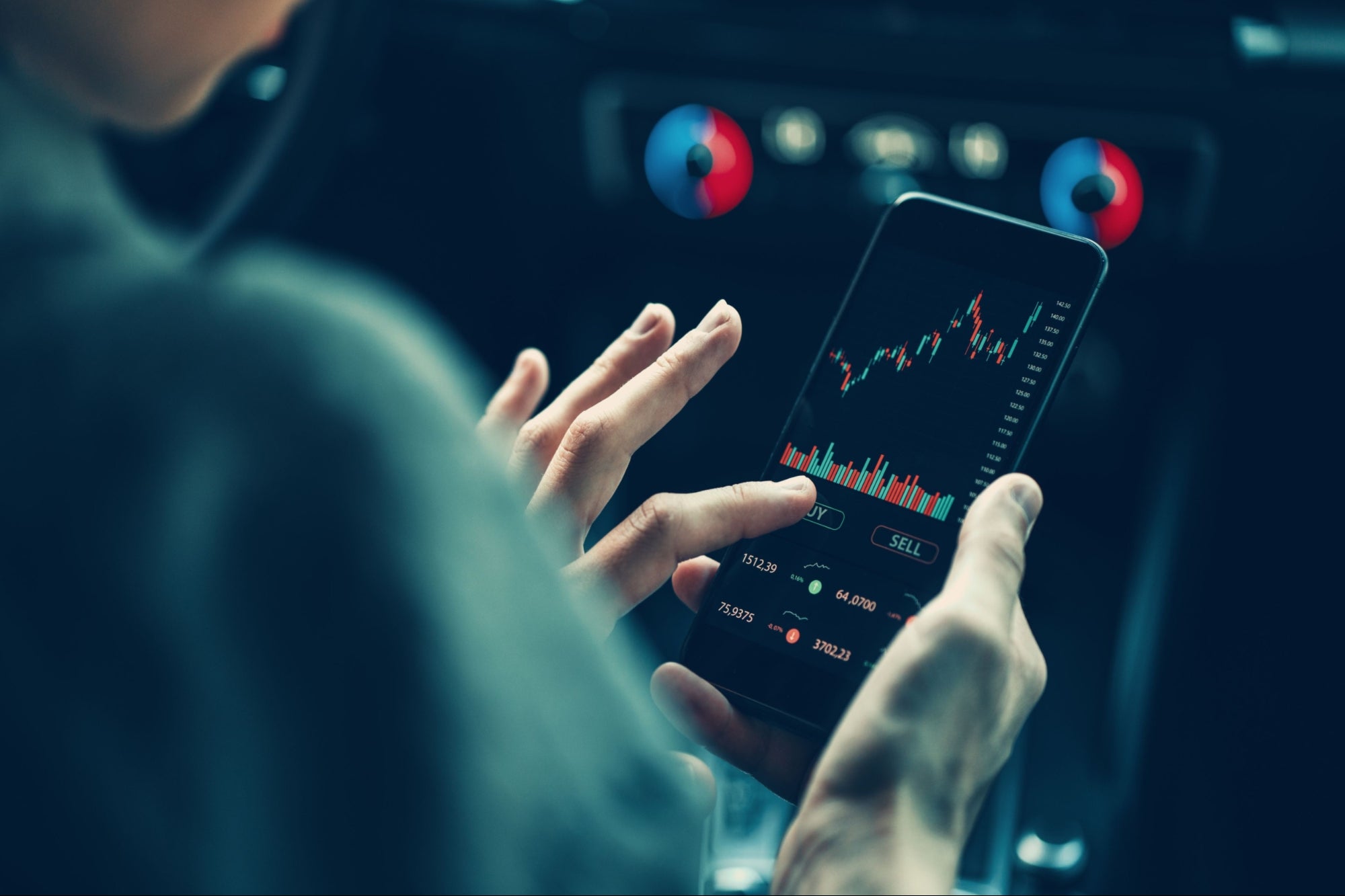 A Look Inside the World of Trading