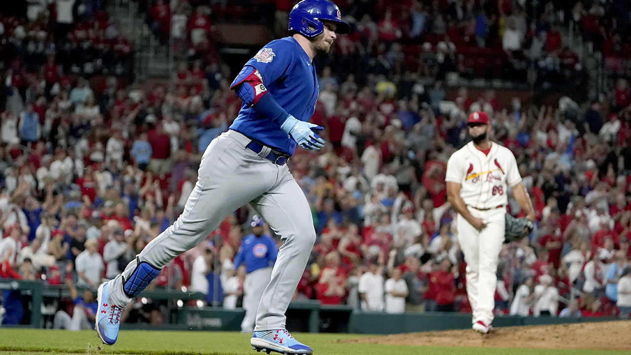 Happ's home run caps comeback as Cubs stun Cardinals 6-5