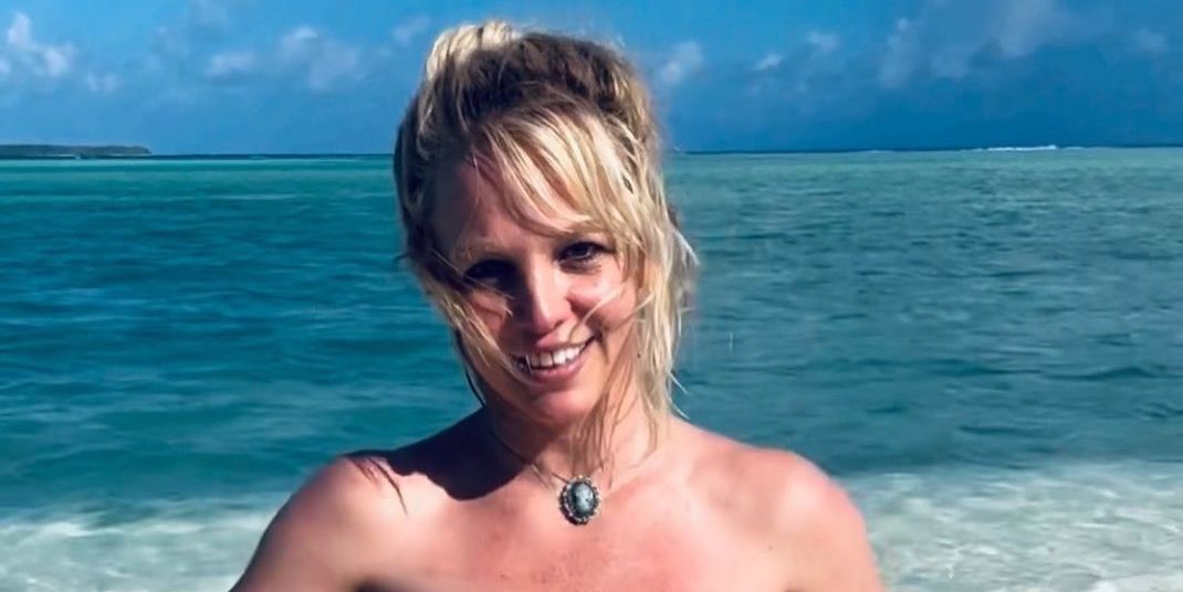 Britney Spears Just Posted a Series of Totally Naked Beach Photos on Instagram