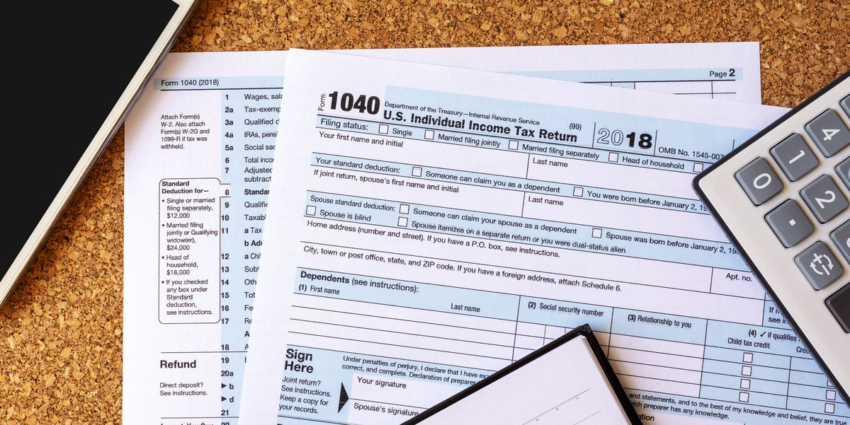 How Do Electric Vehicle Tax Credits Work? 22 How Do Electric Vehicle Tax Credits Work?