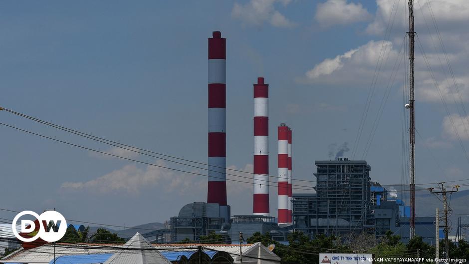 Vietnam's climate credentials come under scrutiny after activist jailing | DW | 29.06.2022 86 Vietnam's climate credentials come under scrutiny after activist jailing | DW | 29.06.2022