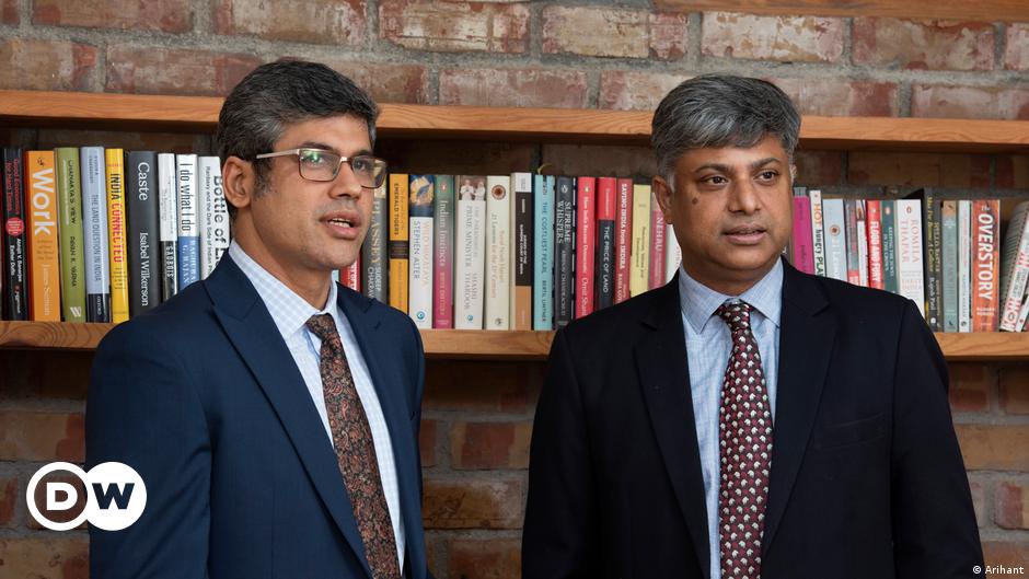 Indian Right Livelihood winner: 'Blurred lines between ecology and human rights' | DW | 29.09.2021