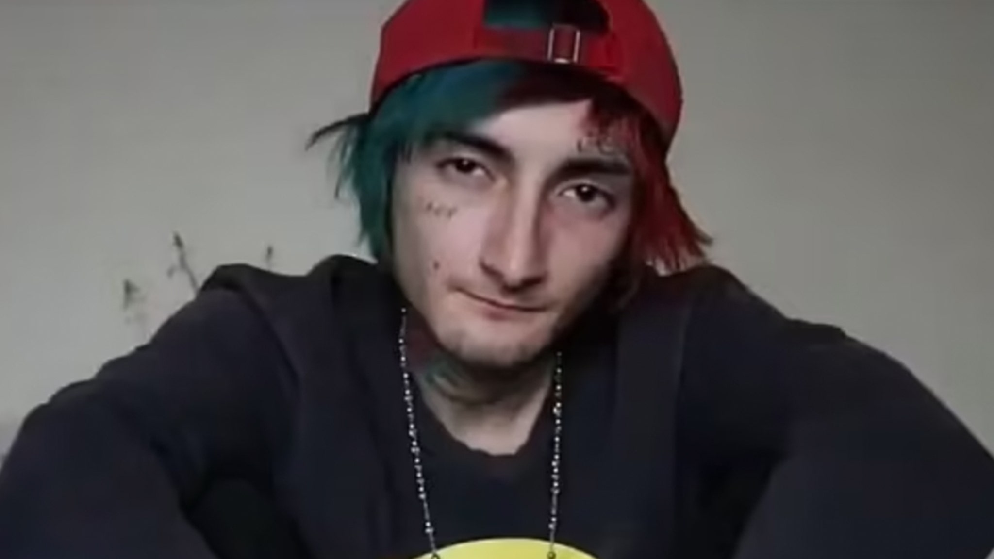 Father of Alleged Highland Park Shooter Helped Son Buy Gun