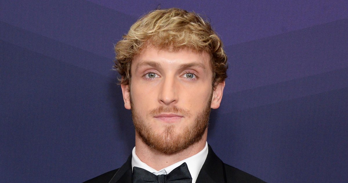Logan Paul Signs With WWE After Appearing at WrestleMania 85 Logan Paul Signs With WWE After Appearing at WrestleMania