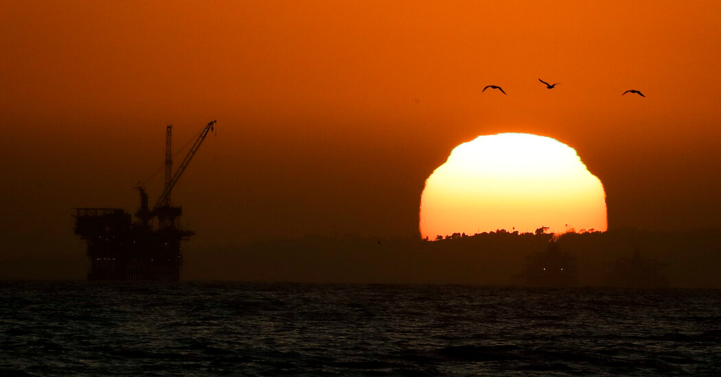 Biden Administration Offers an Offshore Drilling Plan. Likely Backers: Very Few.