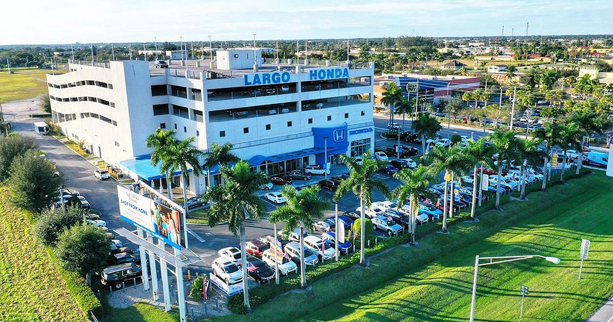 Lithia Motors buys 10 dealerships in Florida, Nevada
