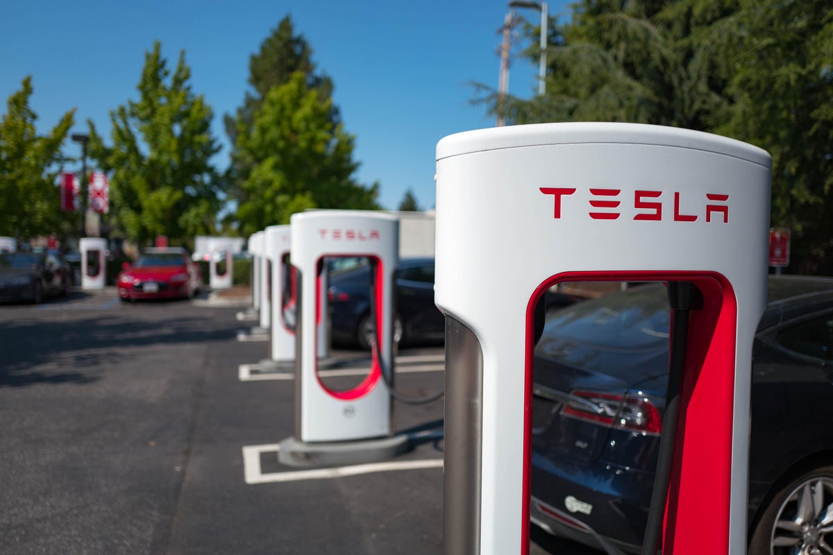 Tesla Stock Quivers On Weak Q2 Delivery Numbers