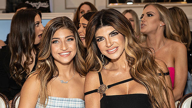 Teresa Giudice Twins With Lookalike Daughter Gia, 20, In Matching Sports Bras & Leggings