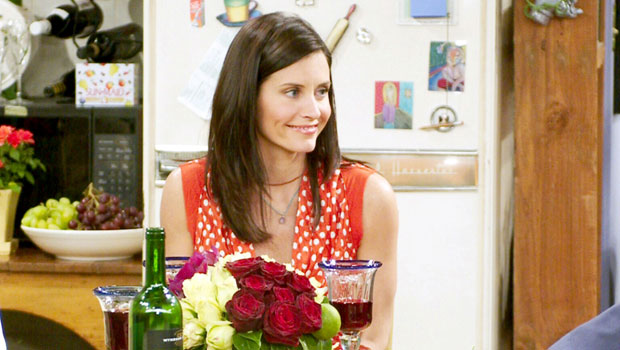 Courteney Cox Hilariously Surprises ‘Friends’ Studio Tour Fans As She Jokes She’s Working ‘9 To 5’