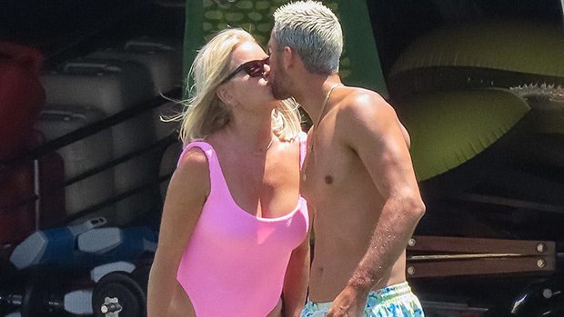 ‘RHODubai’ Star Caroline Stanbury, 46, Kisses Hubby Sergio Carrallo, 27, While Slaying in Pink Swimsuit 152 ‘RHODubai’ Star Caroline Stanbury, 46, Kisses Hubby Sergio Carrallo, 27, While Slaying in Pink Swimsuit