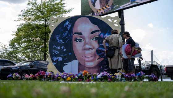 Breonna Taylor’s Family Filed A Lawsuit Against Police For Misleading The Public And Withholding Information About Body Cameras