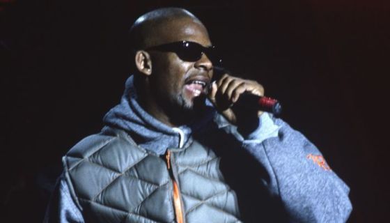 Feds Seek Additional Charges Against Perverted Pied Piper R. Kelly At Trial For New Accusations Of Sexual Assault And Bribery